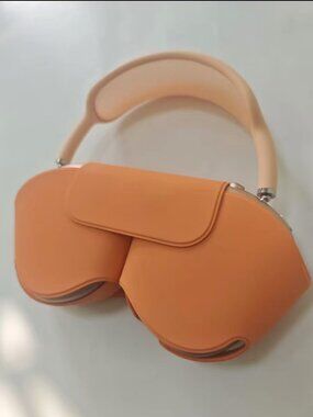 Apple AirPods Max in Vibrant Orange - Stylish Over-Ear Headphones